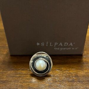 Silpada Pearl Ring